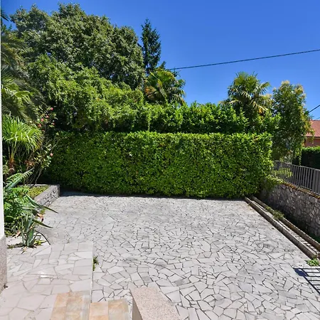 Guest house Tanja 3*